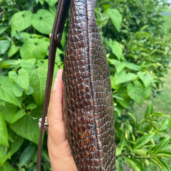 Brahmin Small Crossbody - Picture 4 of 16